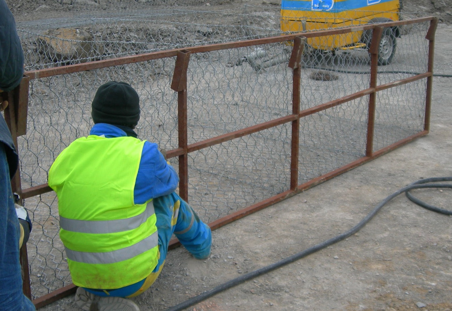 Image mise à l'avant Cadres de coffrage pour gabions tissés