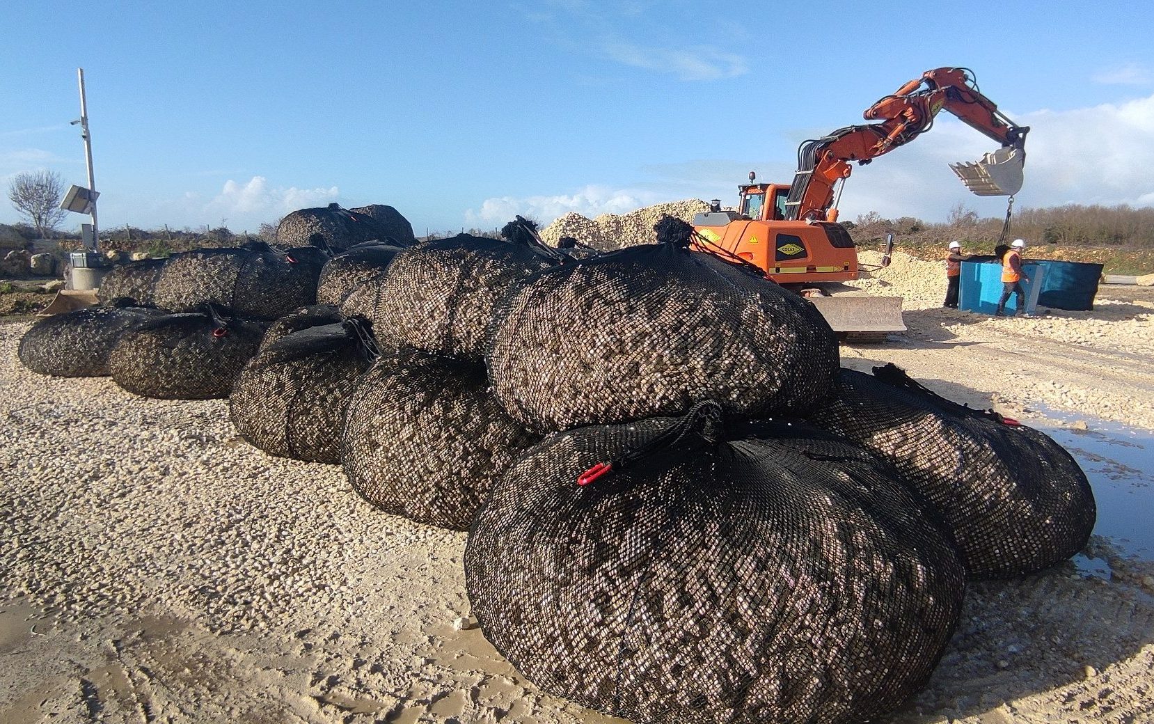 AquaTerra rock bags entassés à la carrière